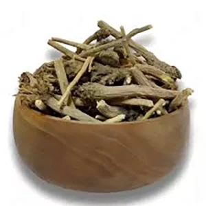 ریشه کاسنی ریخته شده در ظرف